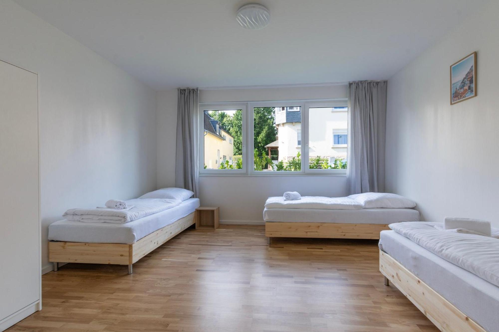 T&k - Bergisch Gladbach - 7 Comfortable - 20 Min To Fair Messe Apartment