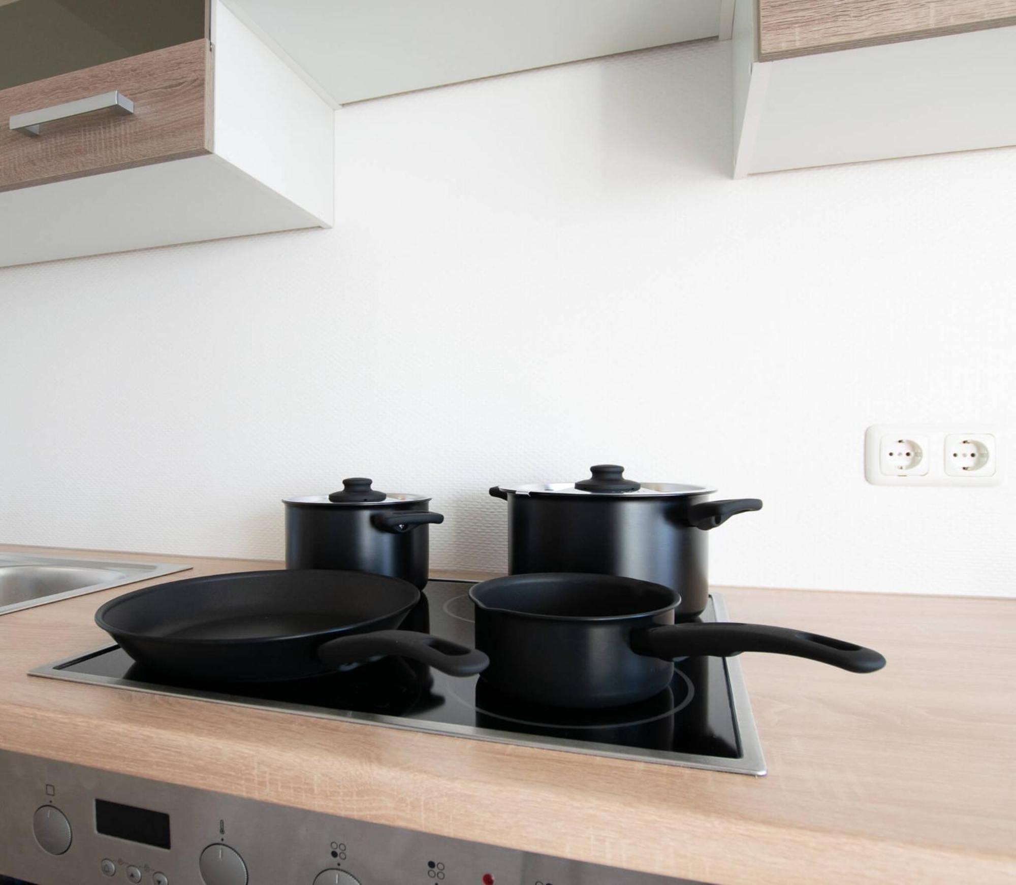 T&k - Bergisch Gladbach - 7 Comfortable - 20 Min To Fair Messe Apartment *