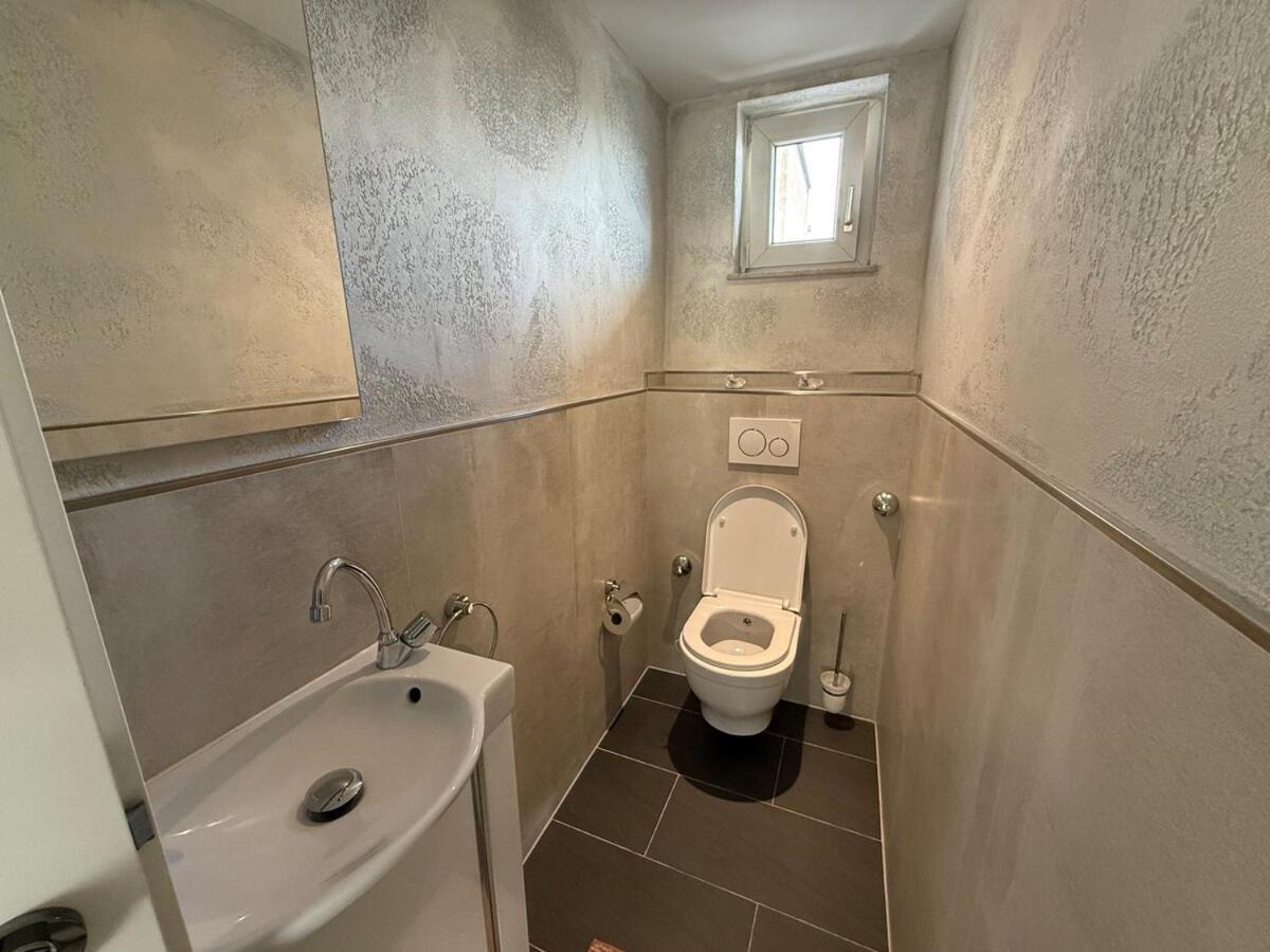 Zum Loeschen 5 Apartment Köln