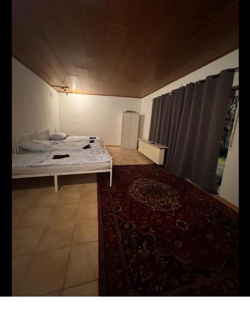 Private In Porz Mit Eigener Kueche Apartamento Colonia