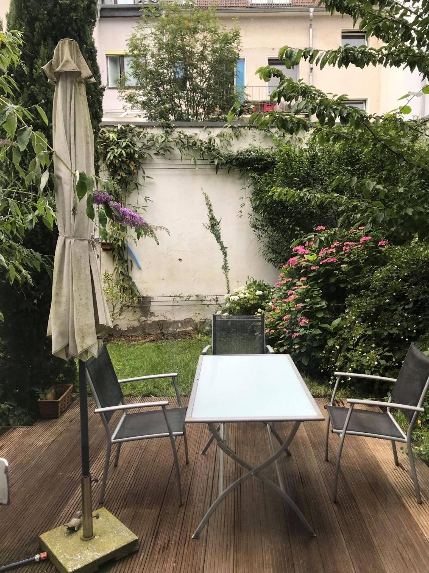 Ruhige Dom Oase Mit Terrasse Appartement *