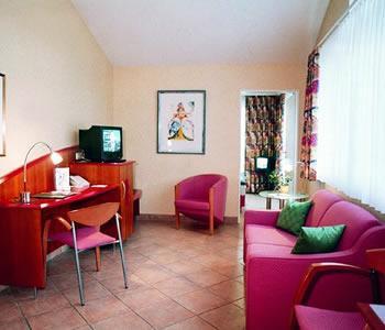 Hotel Mado