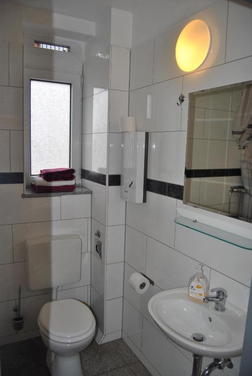 Koelnotel Hostel, & Hostel Cologne