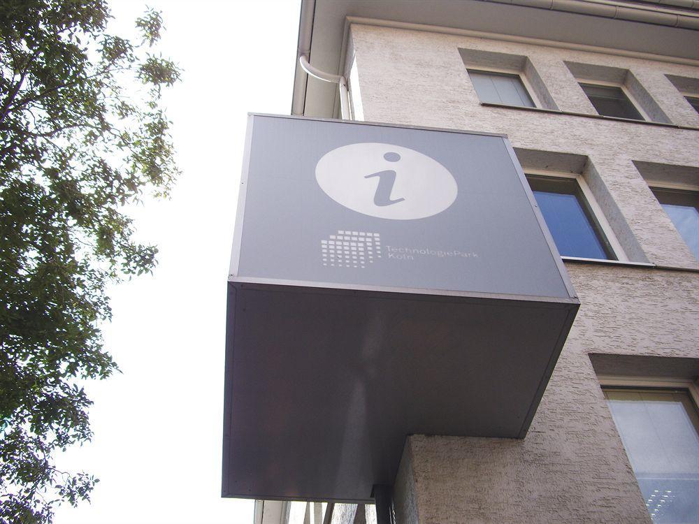 Aaa Budget 3* Cologne