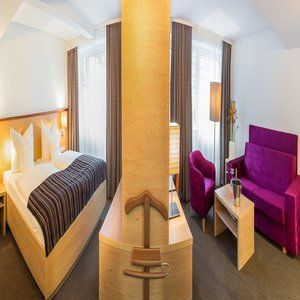 Stadthotel Am Roemerturm Kolonia