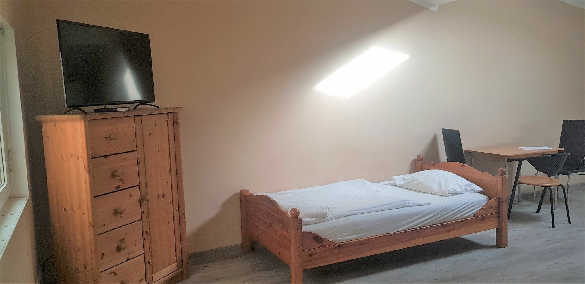 Hotel Miamarmaxipartments - Merkenicher Strasse 3*