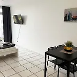 Ferienwohnung Koeln Junkersdorf