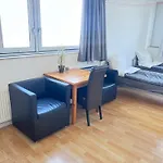 Ferienwohnungen In Koeln2201