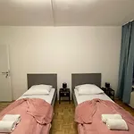Shared Apartment At Heumarkt, City Center