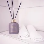 Charmantes Studio Apartment In Bestlage Im Stadtzentrum Mit Balkon & Self Checkin - City Loft 3 -