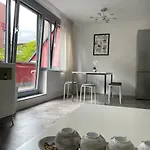 Herzhafte Wohnung Mitten In Koeln