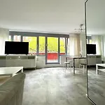 Herzhafte Wohnung Mitten In Koeln