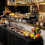 Legend Hotel