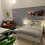 Cityperle - Ruhiges Komfort Apartment Naehe Dom -