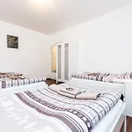 Ferienwohnung Koeln Stammheim