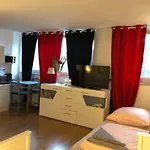 Friesenwall Apartment 1