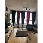 Friesenwall Apartment 2