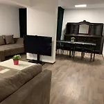 Aachener Weiher Apartment