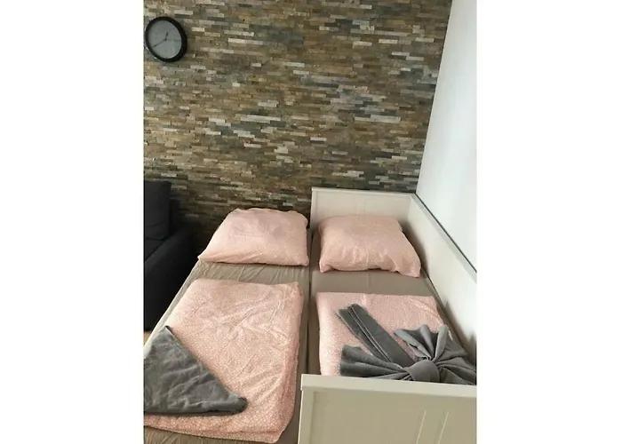 Friesenwall Apartment 2