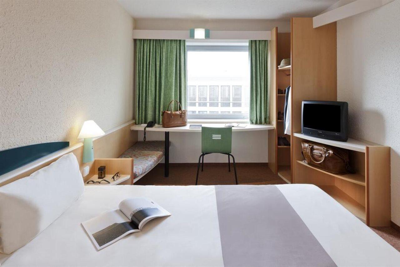 Hotel Ibis Messe 3*