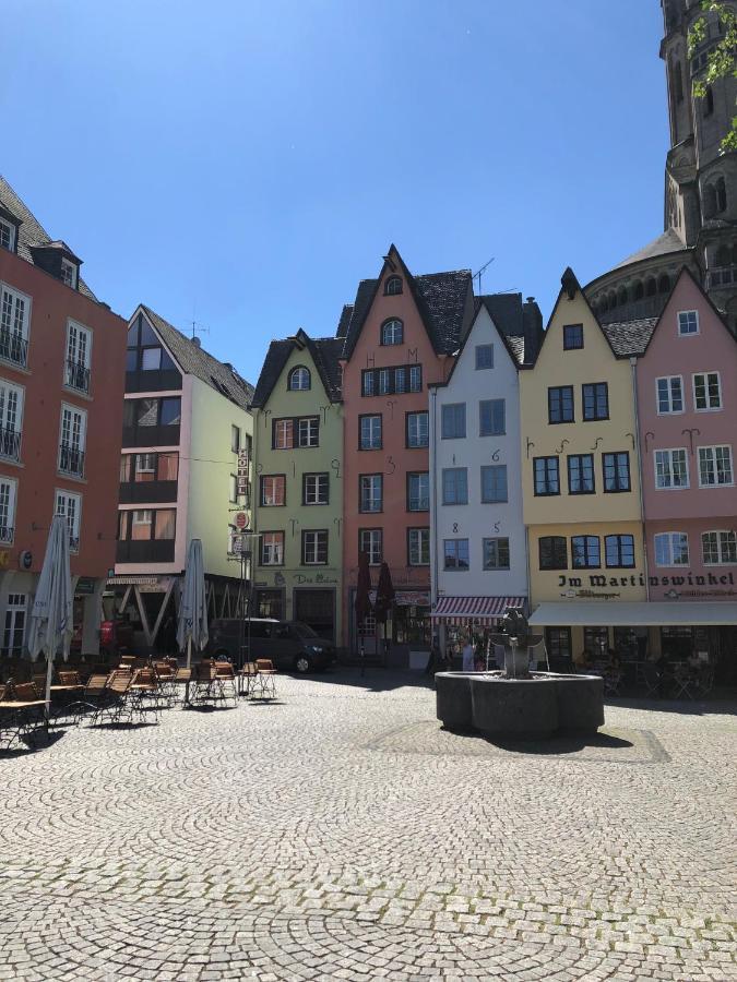 Digital Check-in - Stapelhaeuschen Inn Cologne