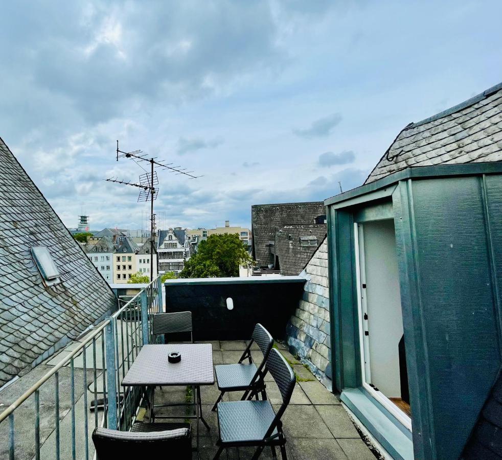 Altstadthotel Hayk Am Rhein Hotel Cologne