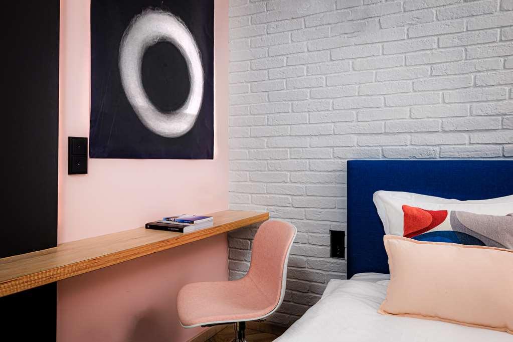 Urban Loft Hotel 4*