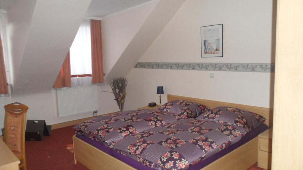 Eigelstein Hotel 2*
