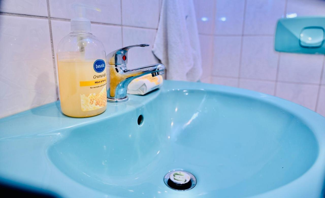 Appartement With Balkon - Near Koelnmesse - Temporary Living- *