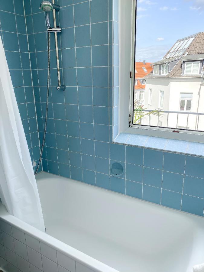 Apartment Dani Stylish Minimal Innercity Terrace *