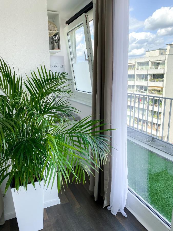 Apartment Dani Stylish Minimal Innercity Terrace *