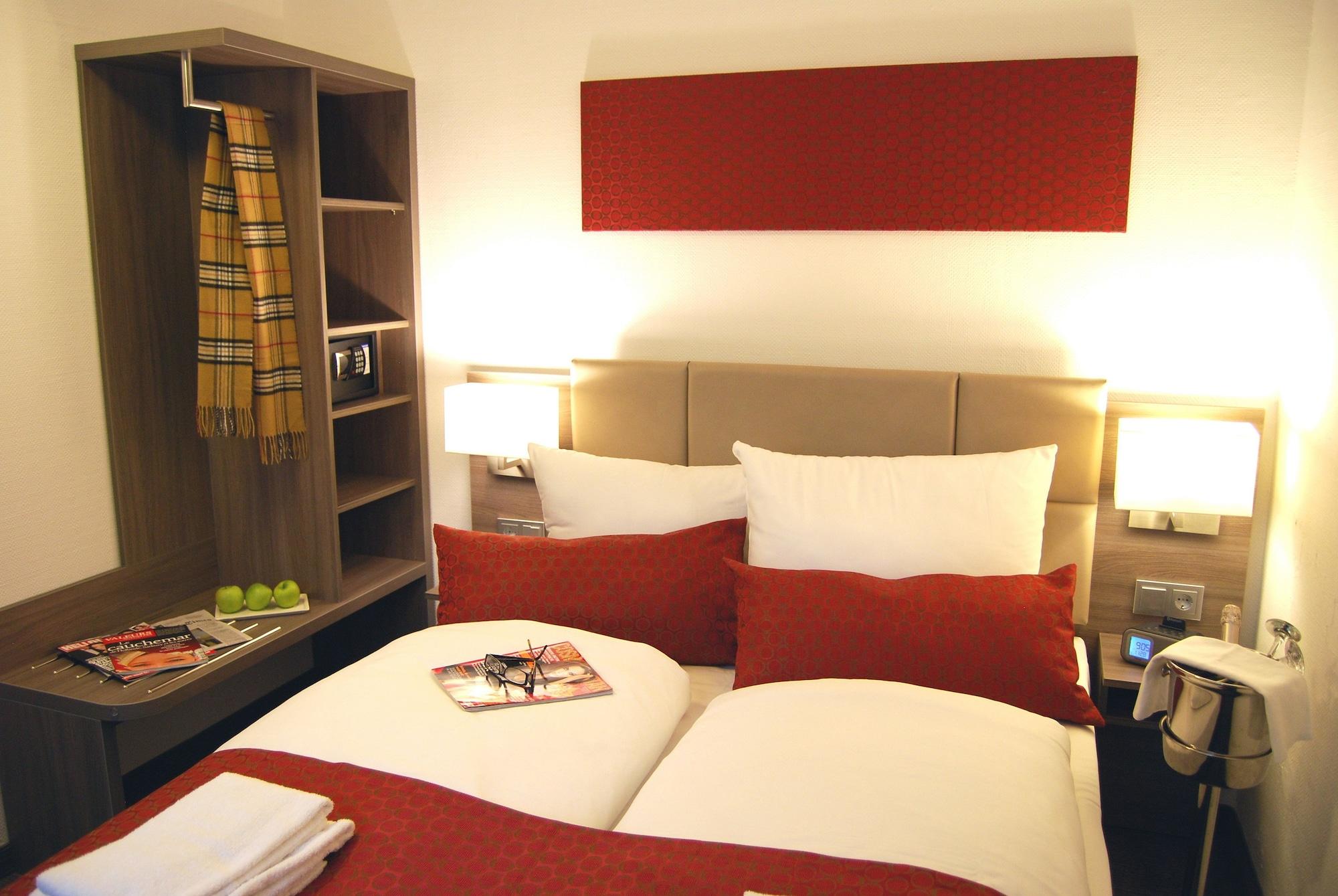 Dom Am Romerbrunnen Hotel 3*