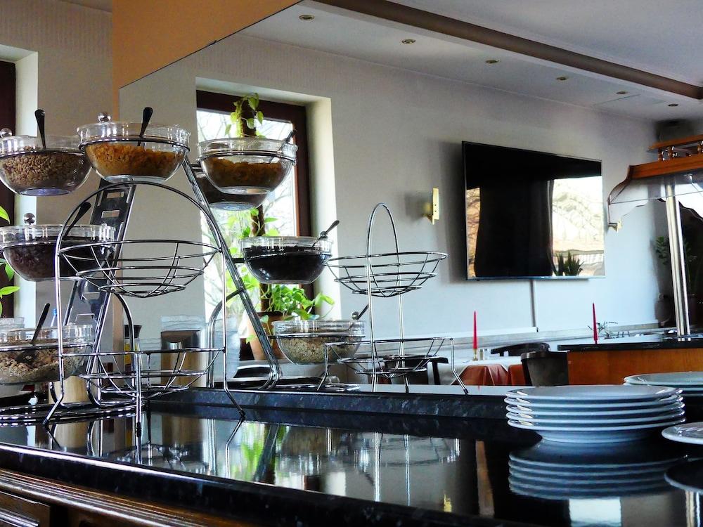 Hotel Kunibert Der Fiese Colonia