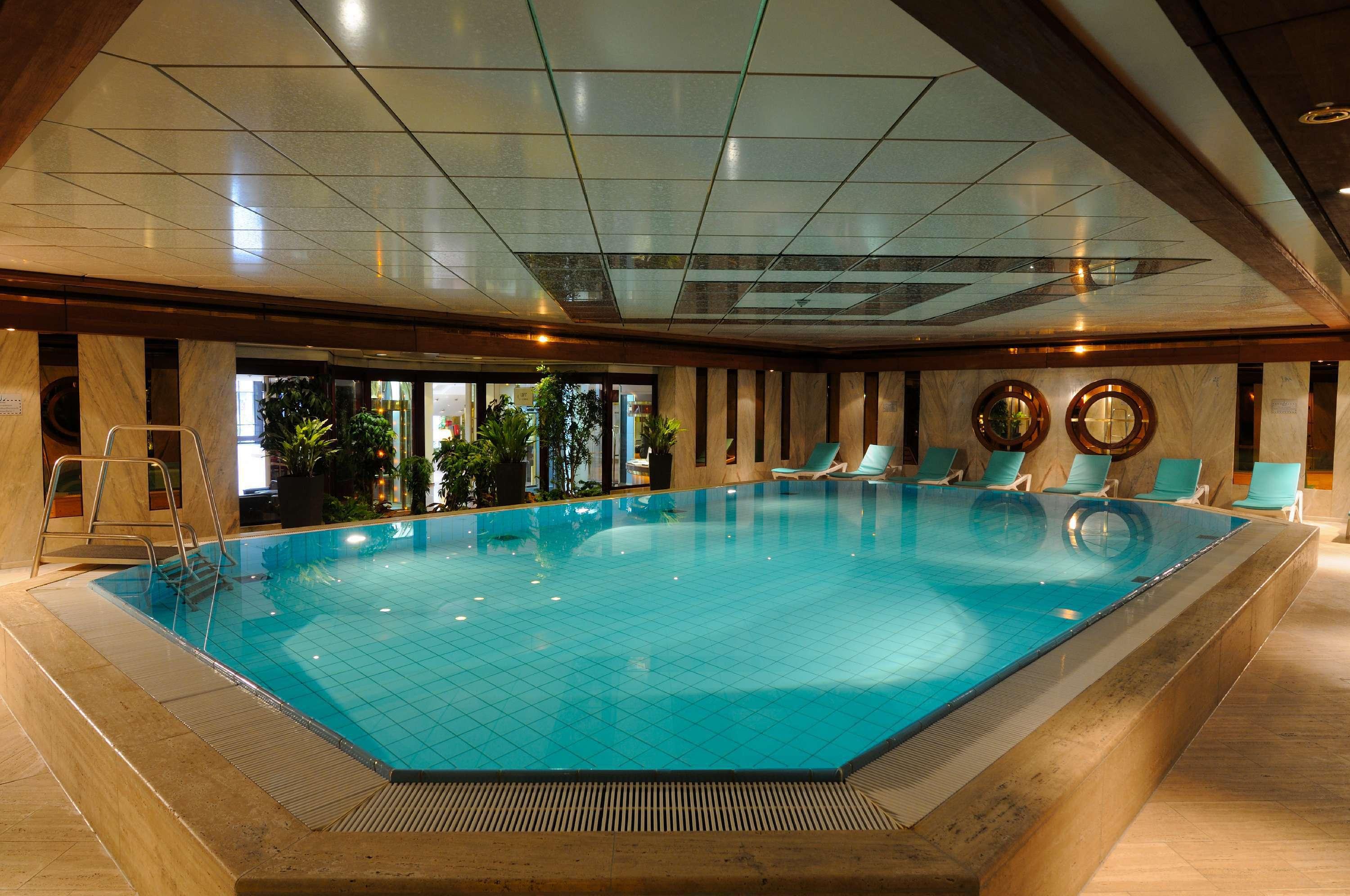 Maritim 4* Colonia