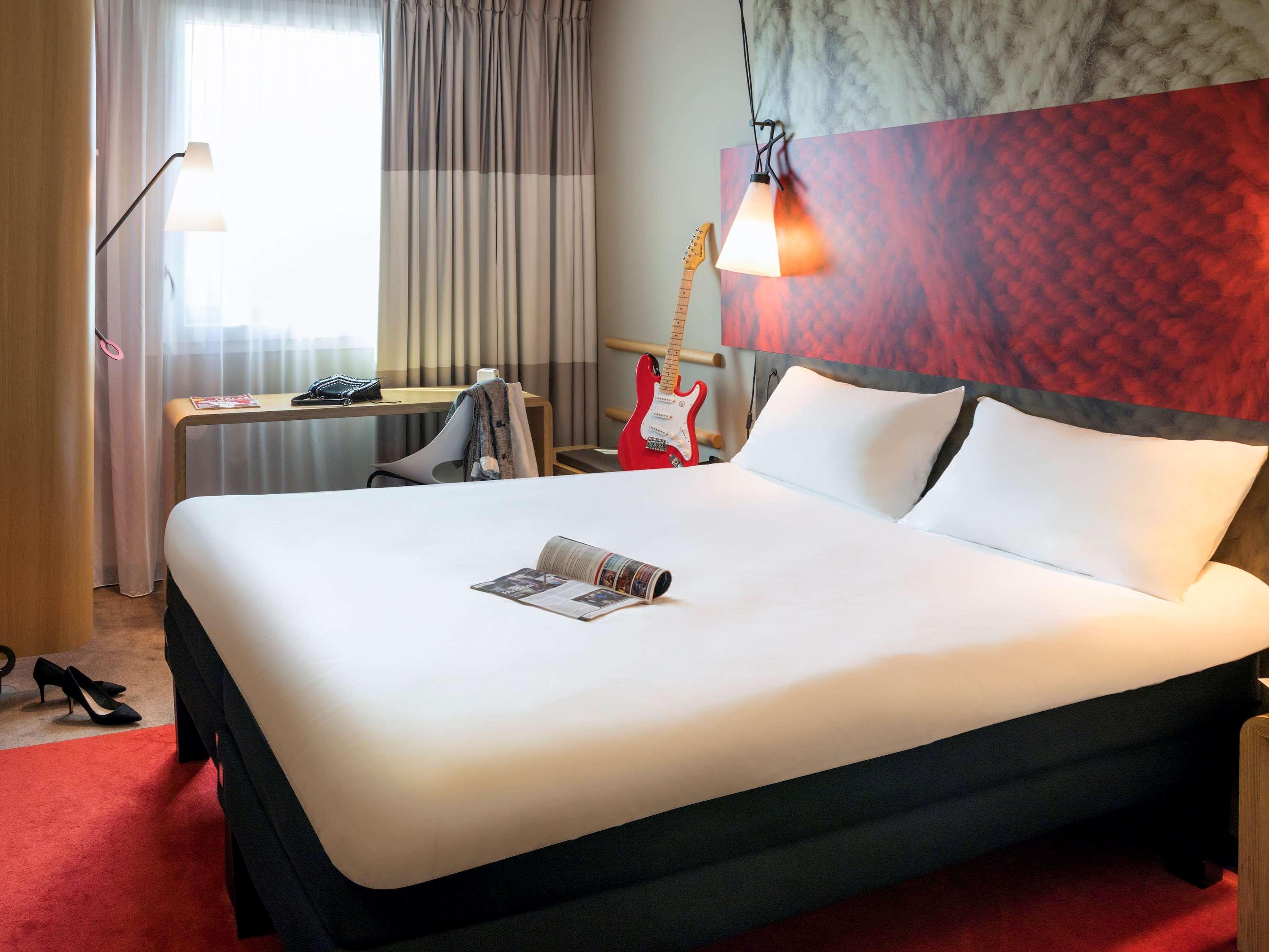 Ibis Am Dom Hotel 2*