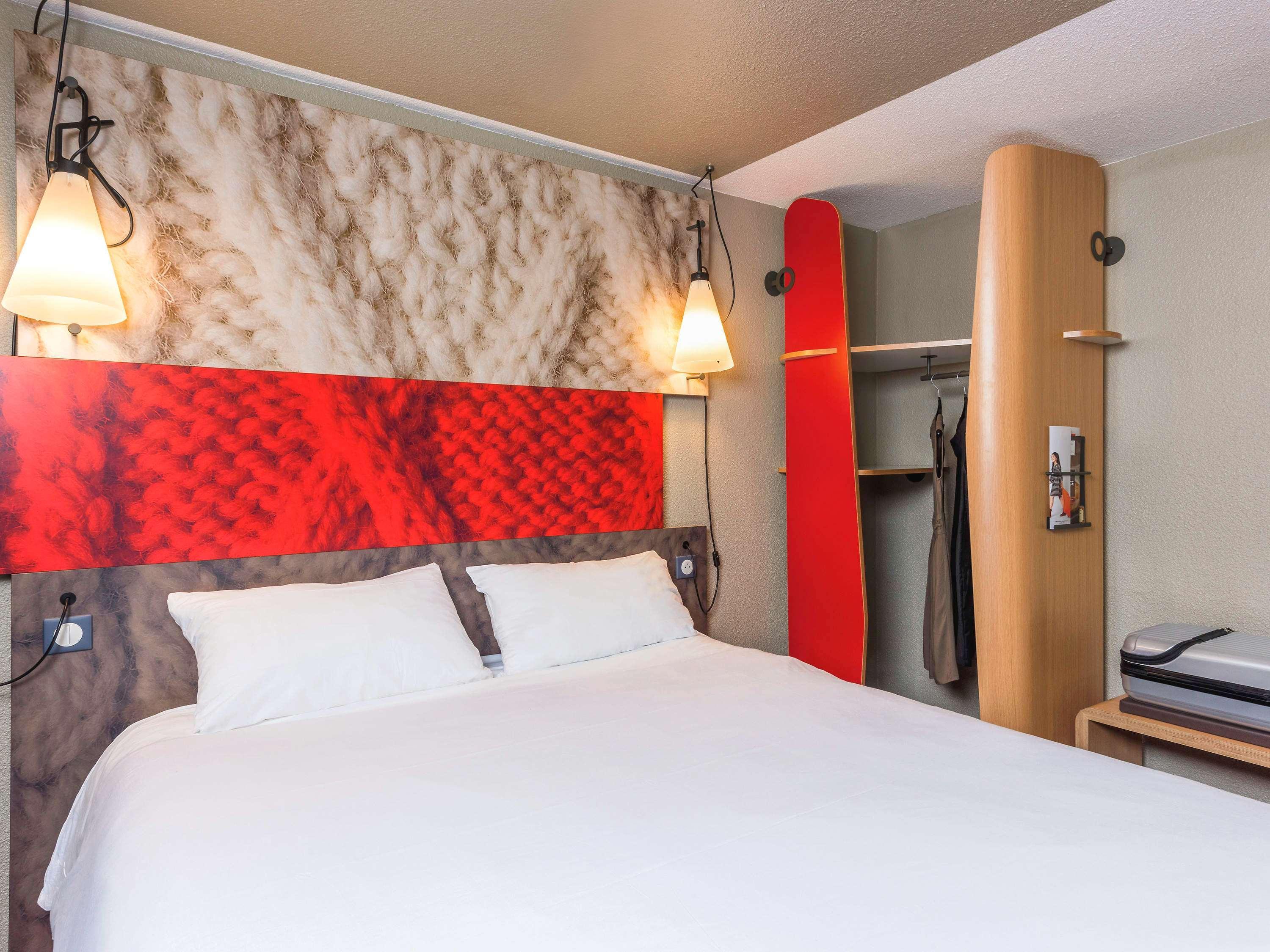 Ibis Am Dom 2* Kolonia