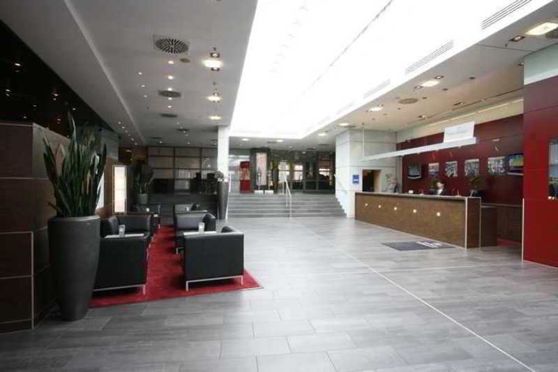 Hilton 5* Cologne