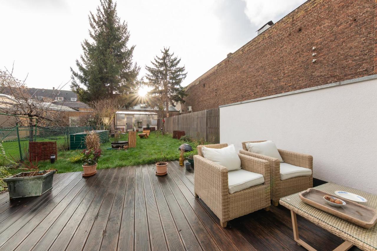 Luxury Duplex Townhouse With Garden/top Location