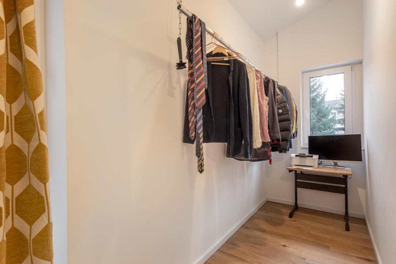 Luxury Duplex Townhouse With Garden/top Location