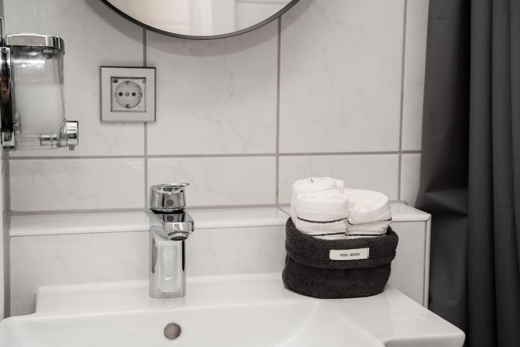Apartamento City Loft 11: Cozy Near Neumarkt With Balcony