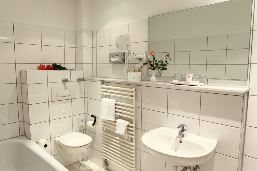 Boulevard 3* Kolonia