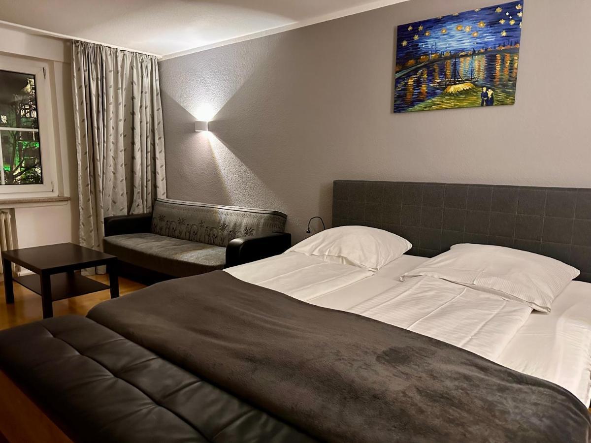 Altstadthotel Hayk Am Rhein Cologne