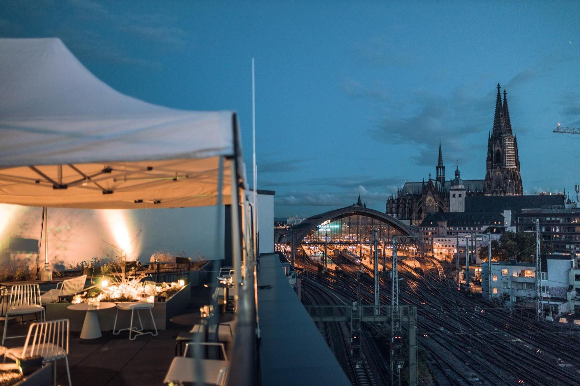 Hotel Urban Loft 4*