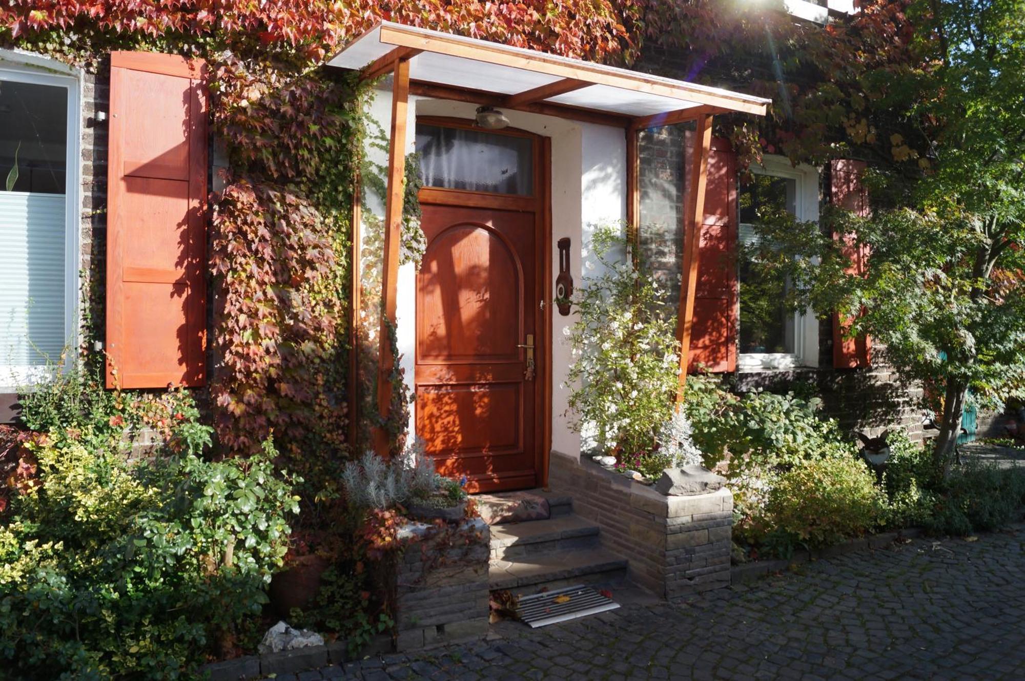 Hof Am Rhein * Kolonia