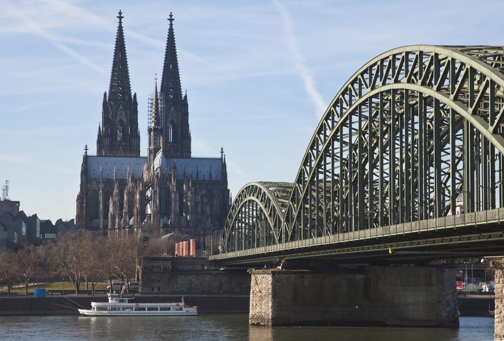 Apartment Checkinn City Cologne