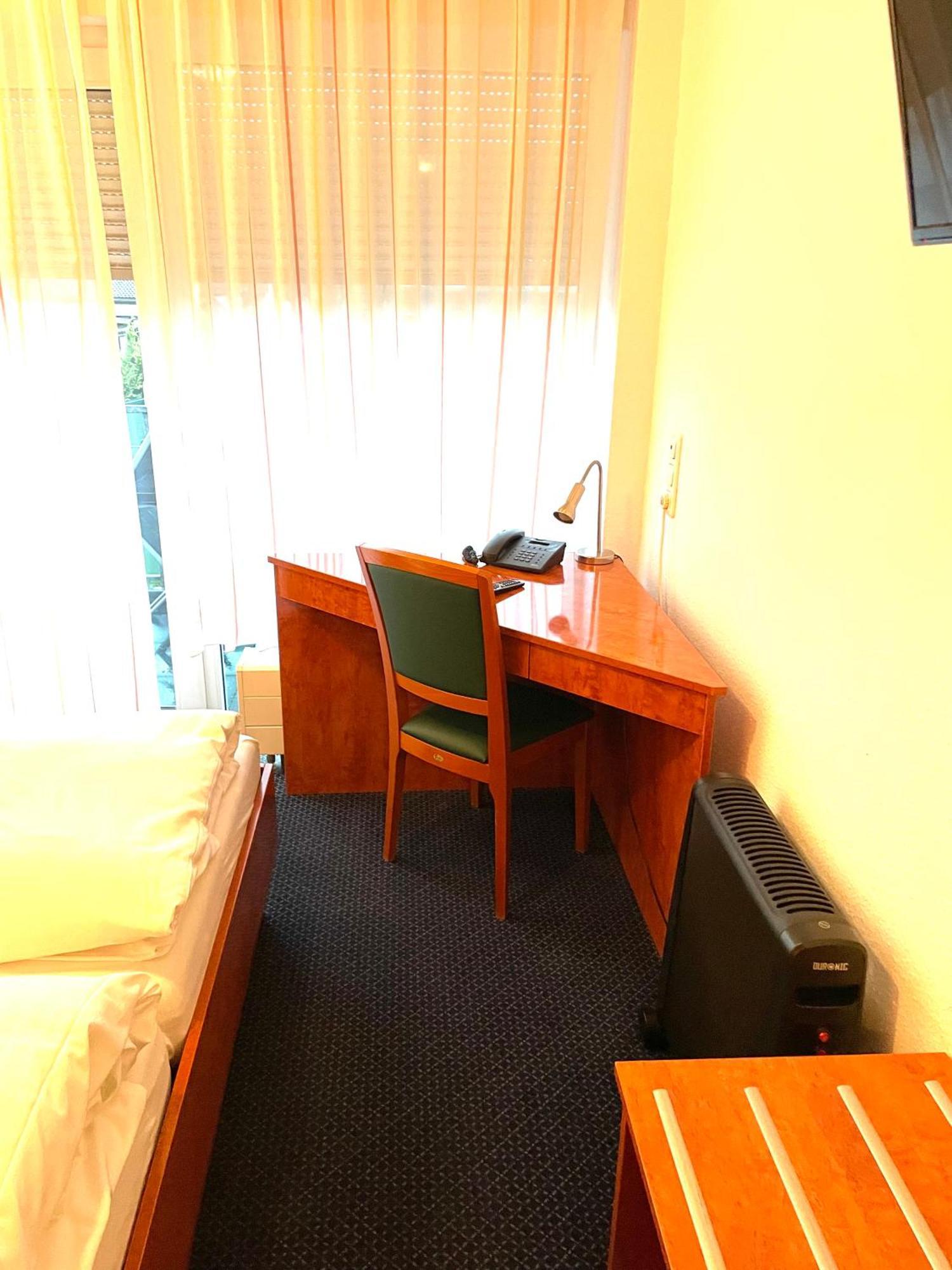 Hotel Merkenich Colonia