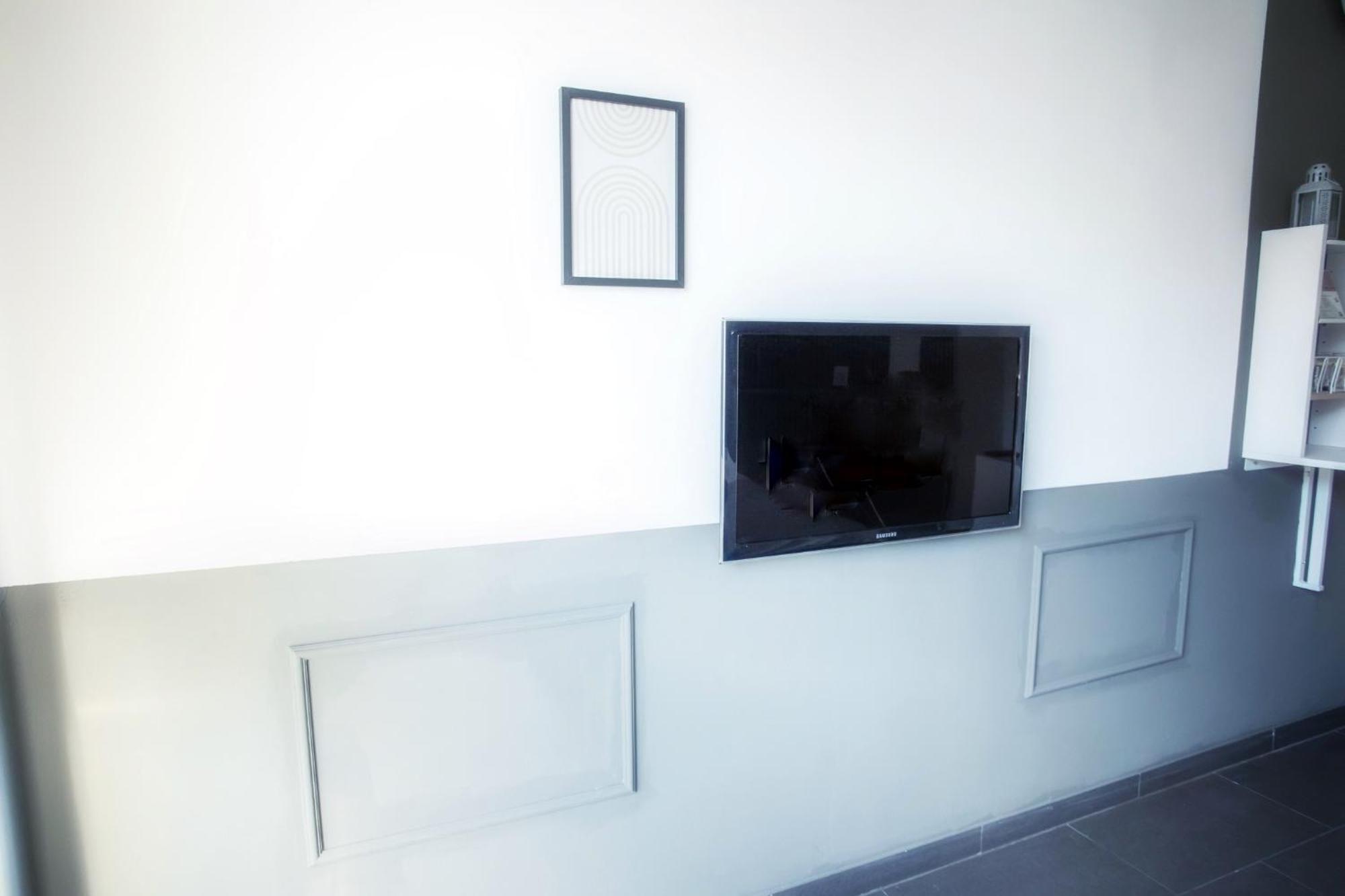 Charmantes Studio In Bestlage Im Stadtzentrum Mit Balkon & Self Checkin - City Loft 3 -