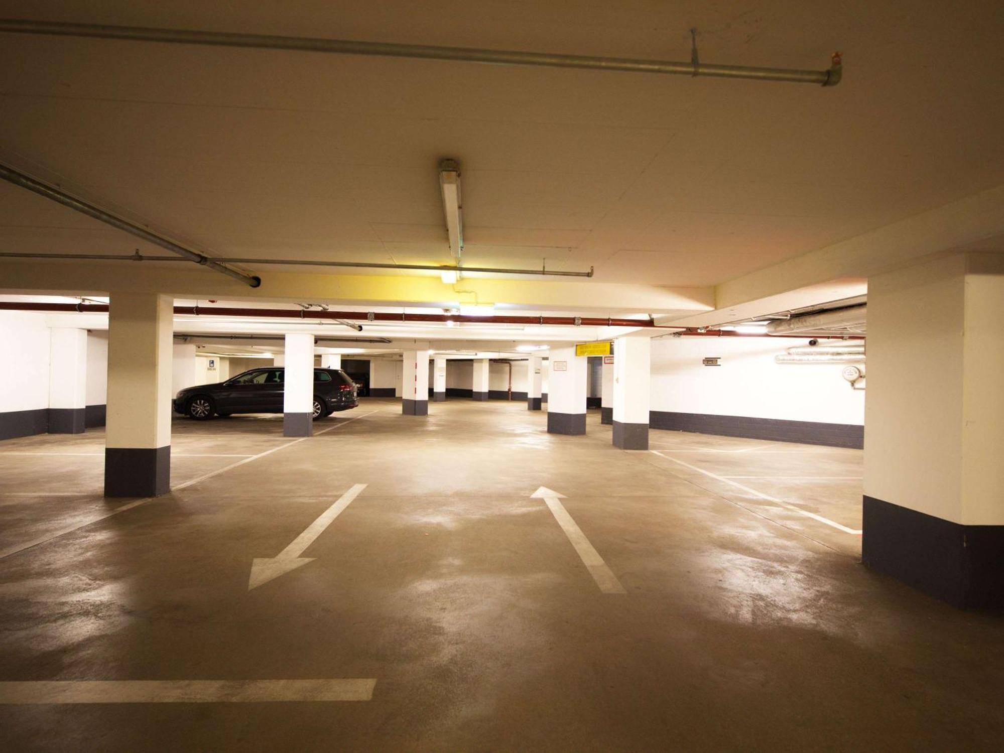 Ibis Centrum 2*