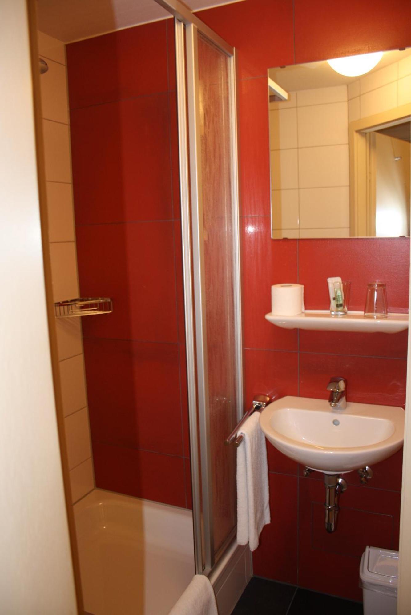 Hotel Steeps Ihr Brauhaus Und 3*