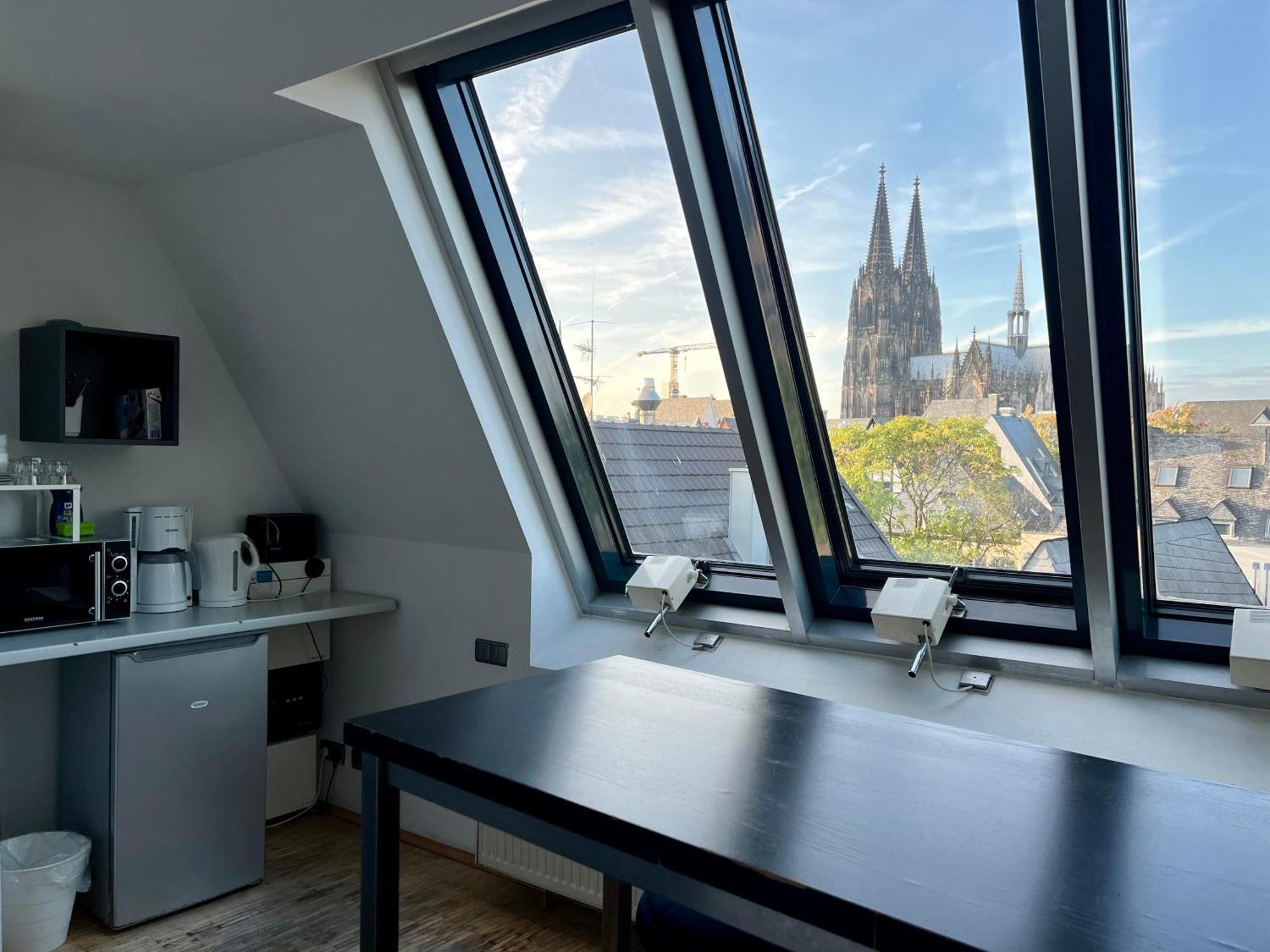 Altstadthotel Hayk Am Rhein 3*